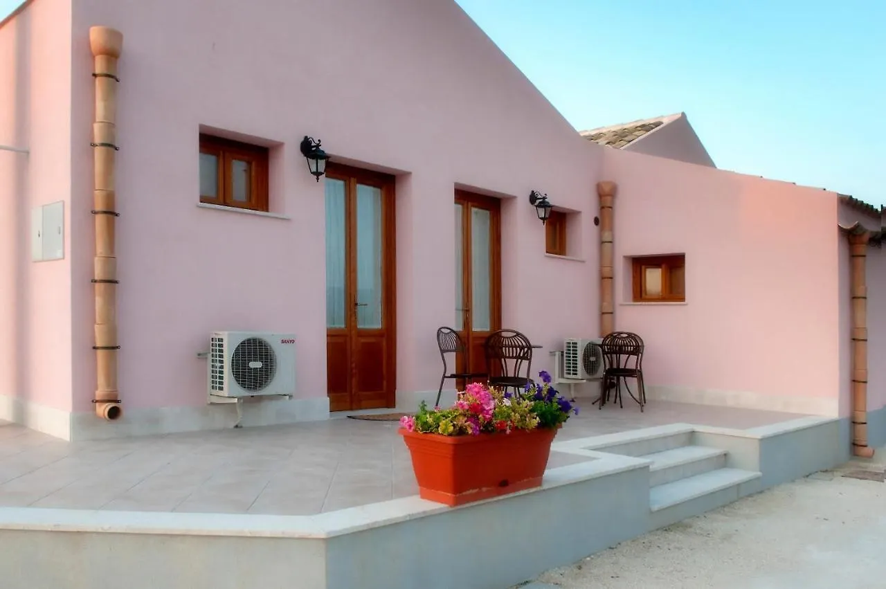 Baglio Antico Bed & Breakfast Fulgatore 0*,  Italy